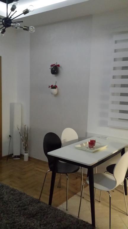 Apartment Fini Tivat Luaran gambar