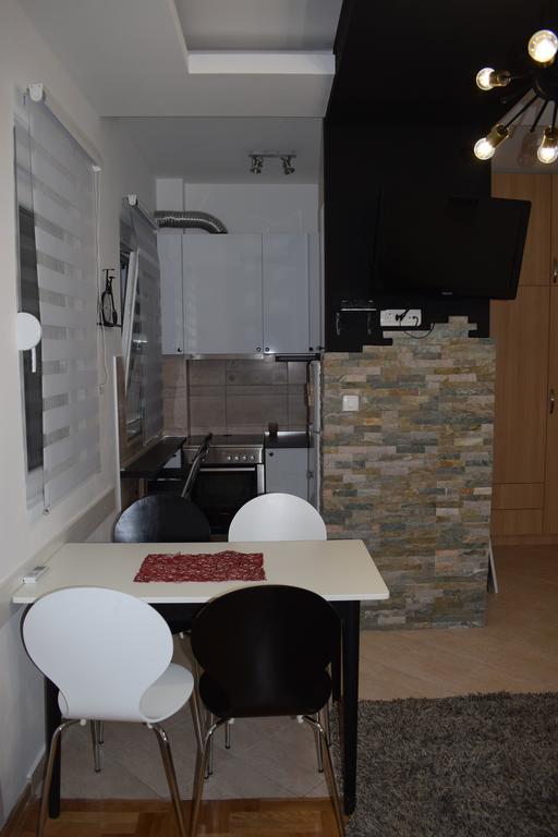 Apartment Fini Tivat Luaran gambar