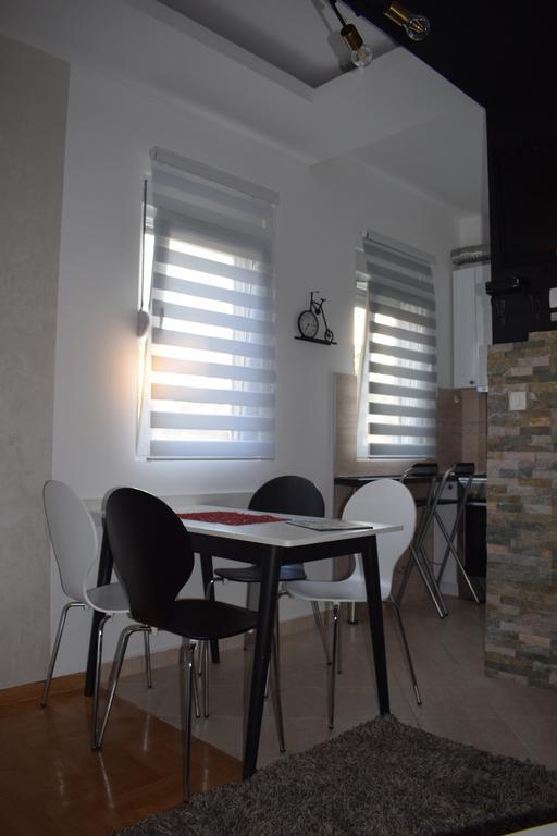 Apartment Fini Tivat Luaran gambar
